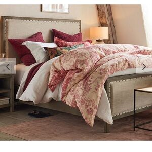 Pottery Barn Darla Toile Reversible Duvet Cover - Red and White